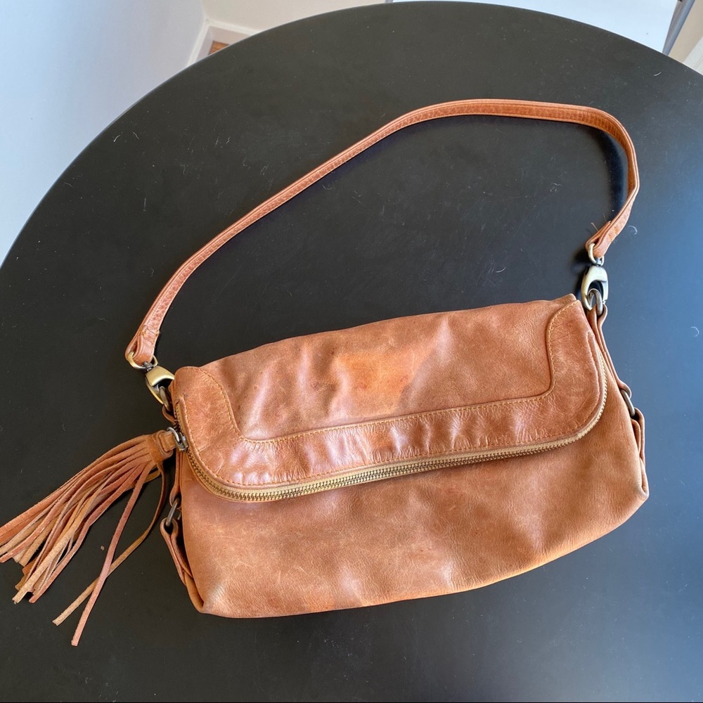 VINTAGE cognac leather handbag